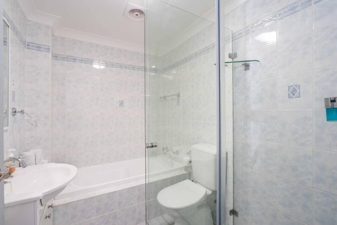 Away From Parramatta Apartment *